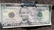 iphone lincoln 5 dollar.png